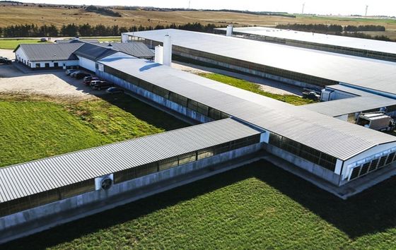 Prefab çelik yapısı yüksek katlı atölye binası AiSi Standart Yarışması için