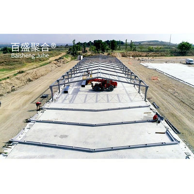 Büyük Kapasite Ön Yapı Broiler Sandwich Panel Çatı ile Tavuk Çiftliği Binası