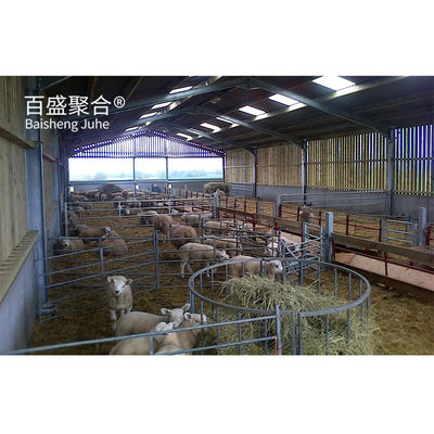 ASTM Standart Çelik Yapısı Sığır Koyun Sığır Ev Çiftlik Kulübeleri