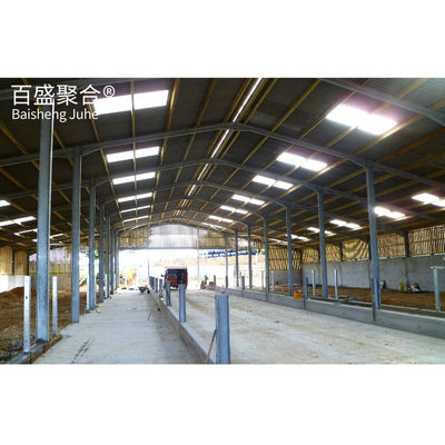 Domuz barınağı için yalıtımlı prefab ağır Q235 H kirişli çelik yapı binası ASTM kaynak