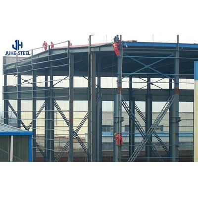 Kendini depolayan çatı çubukları ve prefabrik çerçeve ile hafif çelik yapı depo