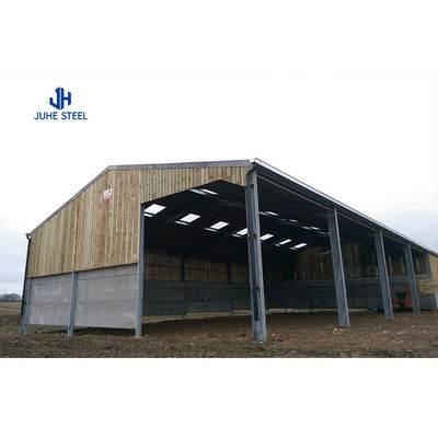 Prefab çelik yapısı Sığır çiftliği kulübe süt atı ahırı katı H şeklinde çelik kirişli kulübe