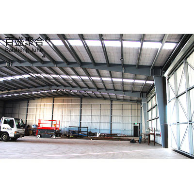 Q235 Q355B sınıfı çelik yapılarla rüzgara dayanıklı önceden yapılmış geniş çaplı bina