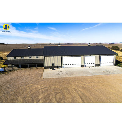 Q235/Q345B Sınıf Metal Çiftlik Binaları Yaşayış Odaları Prefabrik At Arenası