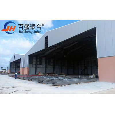 AiSi standardı ile büyük aralığı prefabrik hafif çelik yapısı Uçak hangarı çatısı