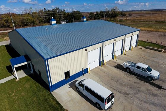 Metal garaj kitleri 24x24 Metal binalar araba portları AiSi standardı